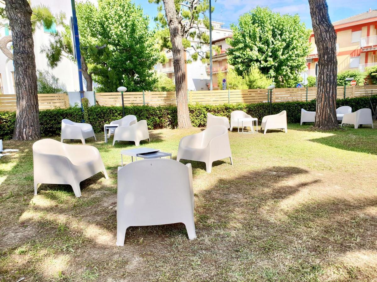 Hotel Blumen San Benedetto del Tronto Exterior photo
